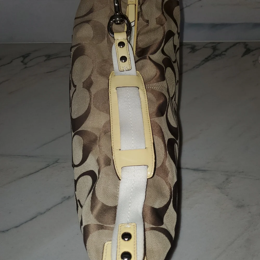 Coach Bag, Coach Signature Canvas Handbag Tan ,brown , yellow. Vintage. - Picture 6 of 16